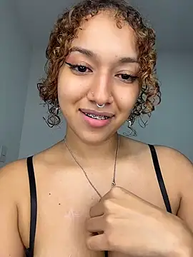 Scarleth_444 - A BIG SQUIRT FOR YOU 💦