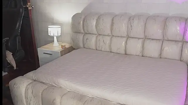 VioletVloss - open my ass🍑