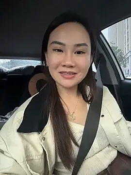 Yioyio-666 - jj抽插1分钟，最后完成任务可得小粉控制1分钟