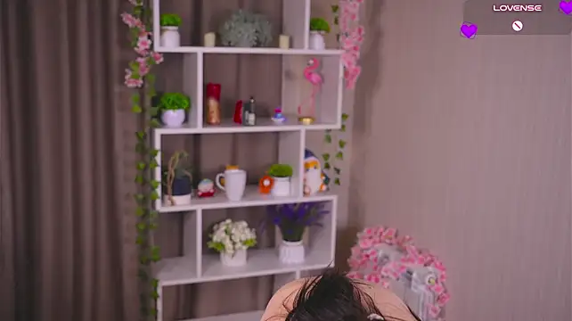 Aliancicy - oil on my boobs!!