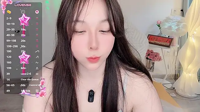 Liz-nn - 生活不用满分，舒服自在就够（超刺激假阳具特写插入5分钟+玩具震豆豆）招守护男友