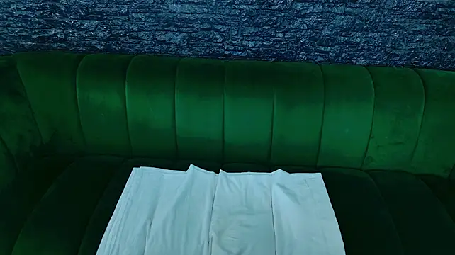 Jessicaa_Moore - lets start the day with some spanks