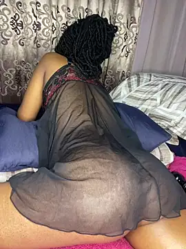 Melaninxo - Daddies fuck me until I moan your name😜
