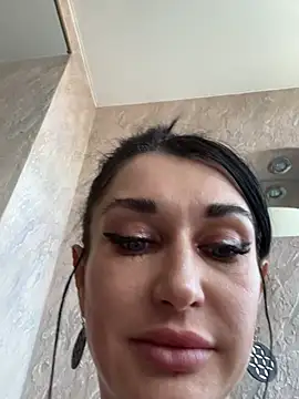 AriannaCruise's Live XXX Chat