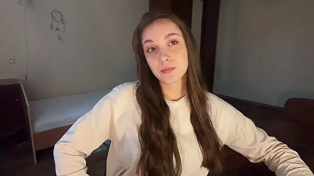 CortneyMontaluo - Stand to the side and do 5 sexy squats