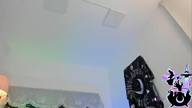 BonnieCute_ - dildo glass in my pussy