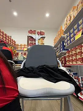 Sneaky_Cumshoot