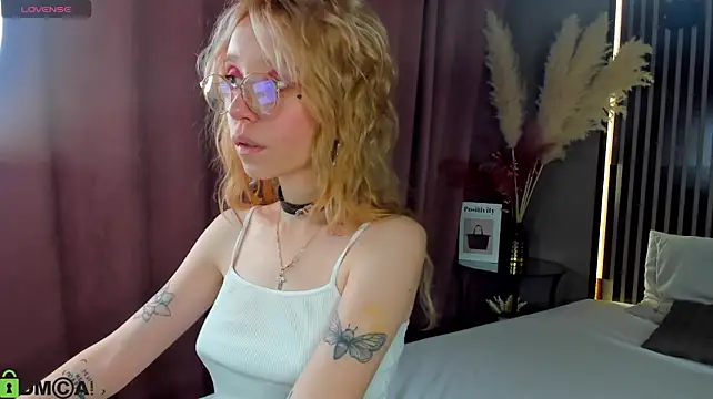 Lil1y_Moore - spank my ass x3