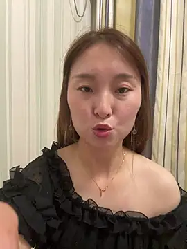Lianer_520 - 感谢哥哥们对莲儿的支持