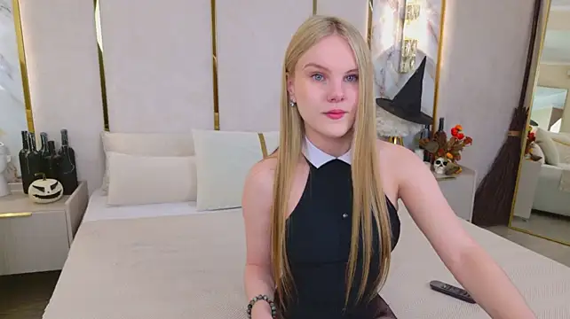 Lili_Lohan - toy control 3 minutes