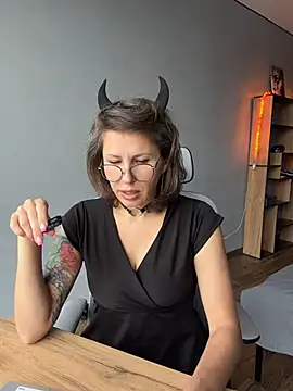 LinaMalinaz - to spoil me