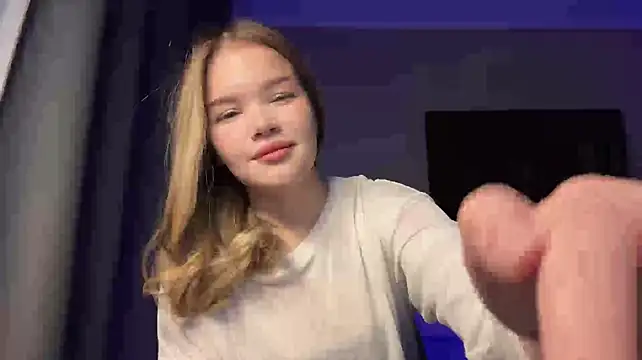 KrystinaBelgard - Sexy dance in my bra 10 min