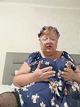 Lena_Gaby - Show boobs and pussy