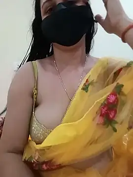 Ragni-kaur - Boobs show, चुटिया खिलाना