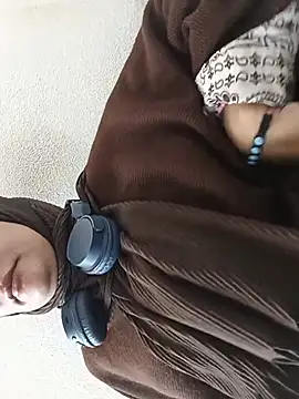 MisyonerNur - Dışarıda göğüslerini aç 😅
