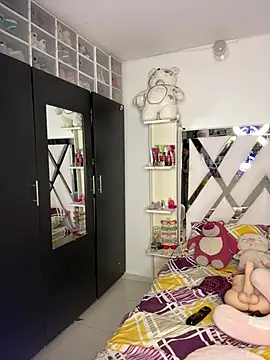 Valentina_fire1 - Fuck me hard for a big squirt