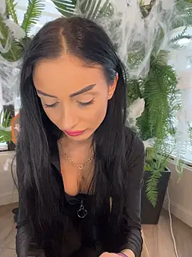 FeetVibe - 👑Sexy Tease, Don't Blink!