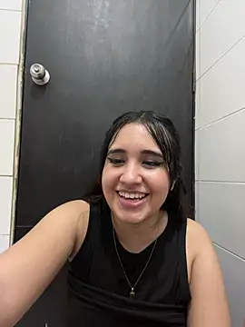 Samantthaescobar - Dance sexy and show oil