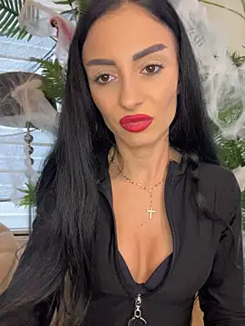 FeetVibe - 👑Sexy Tease, Don't Blink!