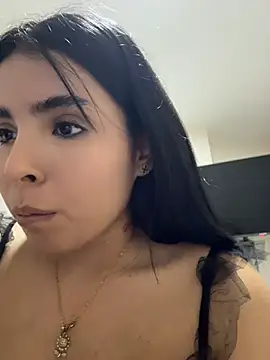 LovelyEyess - FUCK PUSSY IN 4