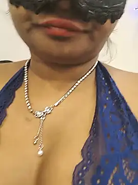DIRTYSECRET_QUEEN_07 - Lick my nipples