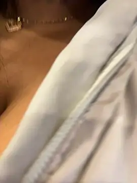 Nahomy-firee - Oil in my ass 🍯🍑