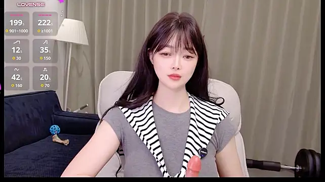 Uikyy1 - 我的愿望很小就四个字 不劳而获哈哈
