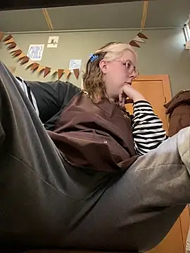 Cinnabon_ - MAKE MY PUSSY WET AT MY WORK