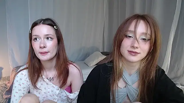 TeaseQueens - Kisses show 5m