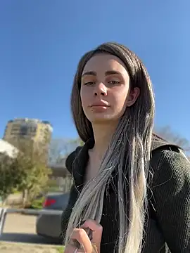SandraCarter - Show ass in public