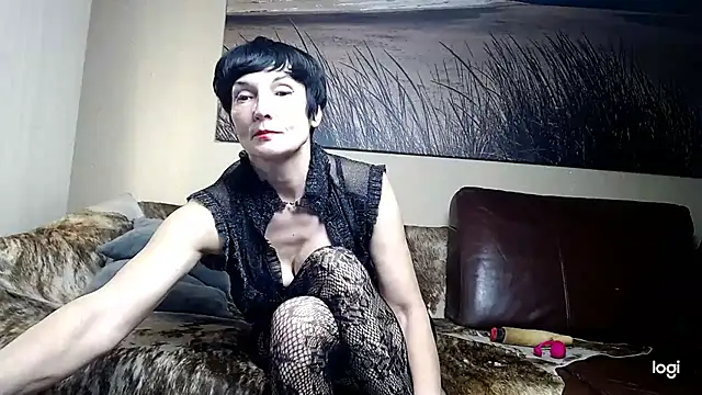 ElizabethLong - Looking for several men for hot sex