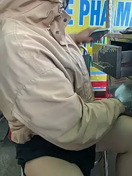 Lindana_kiss - Fuck me hard and I'll cum 💦 ,Help me ej