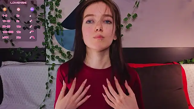 NylaVeyne