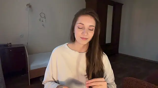 CortneyMontaluo - Stand to the side and do 5 sexy squats