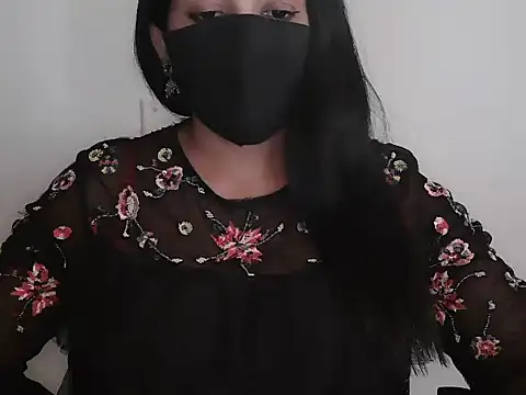 Reddy_Trisha - full face c2c
