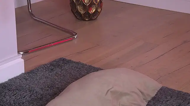 YasminaMoon - 5 minutes of toy control 💦❤️going crazy