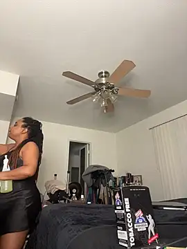 Reecieofficial - Cum Show/Squirt Show