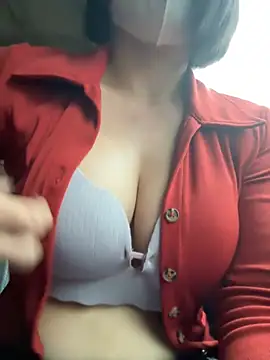 May-Squirt - Make my dress wet in puclic And squirt