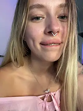 Enjoy_my_beauty - add salica to my clit & slap