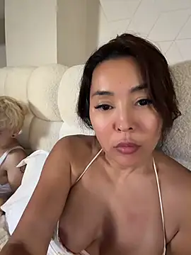 NoirElysia - Fingering each other