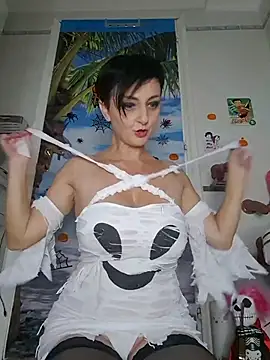 Lucillabollente - Dildo Pussy on the Mirror 🥵💦
