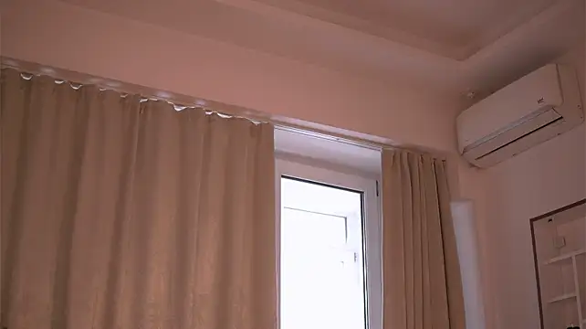 KiaraValez - Pleasure for kitty