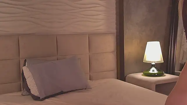 JuliaHotty_ - booty dance