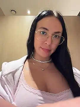 Bunny_Lush - DOGGY POSE + ASSHOLE TEASE