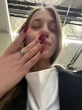 Olivia_Jemison - Put finger in pussy + fuck it