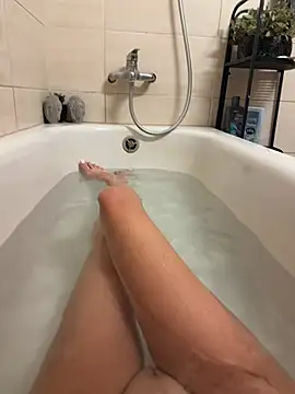 CuteElisen - Dildo suck/ Dildo szopás🍆