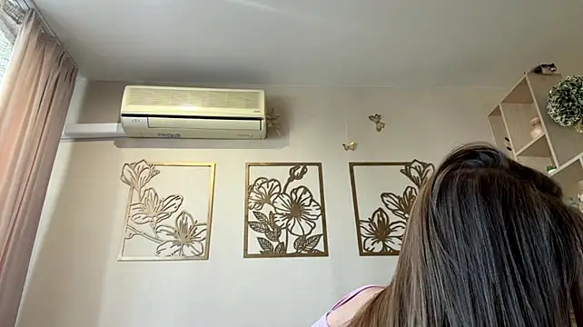 QuennaCoote - Spank my butt 10x
