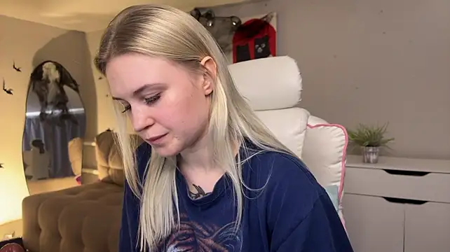 Sofia_Kenwood - naked show