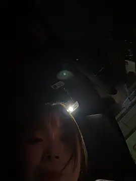 Xiaoqiao_ss - 咖啡厅脱上衣5min