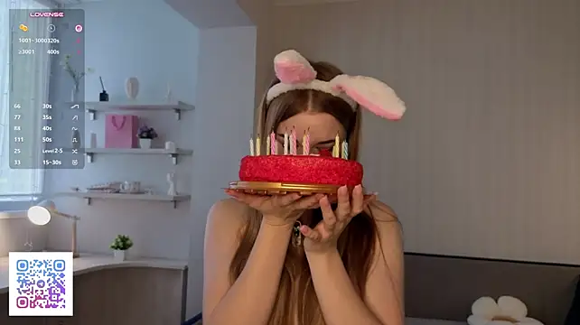 RosamariaBreeding - Cum on my body😈